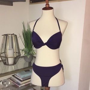 VICTORIAS SECRET PUSH UP BIKINI (Size 34c/Medium)